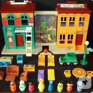 FISHER-PRICE SESAME STREET (Almost complete) Playset- Vintage 1970’s